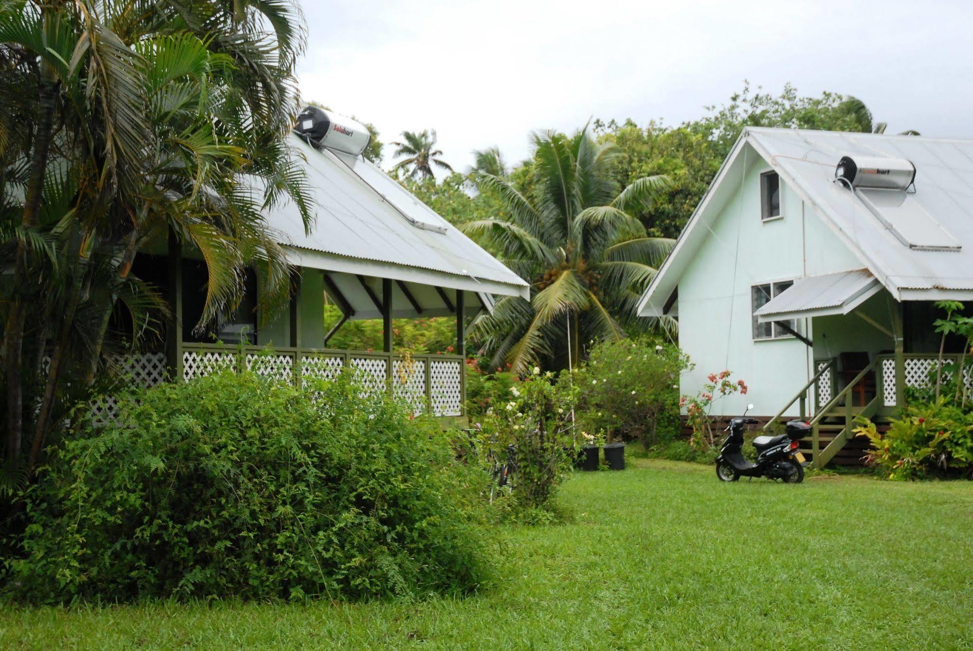 Gina'S Garden Lodges Arutanga Exterior photo